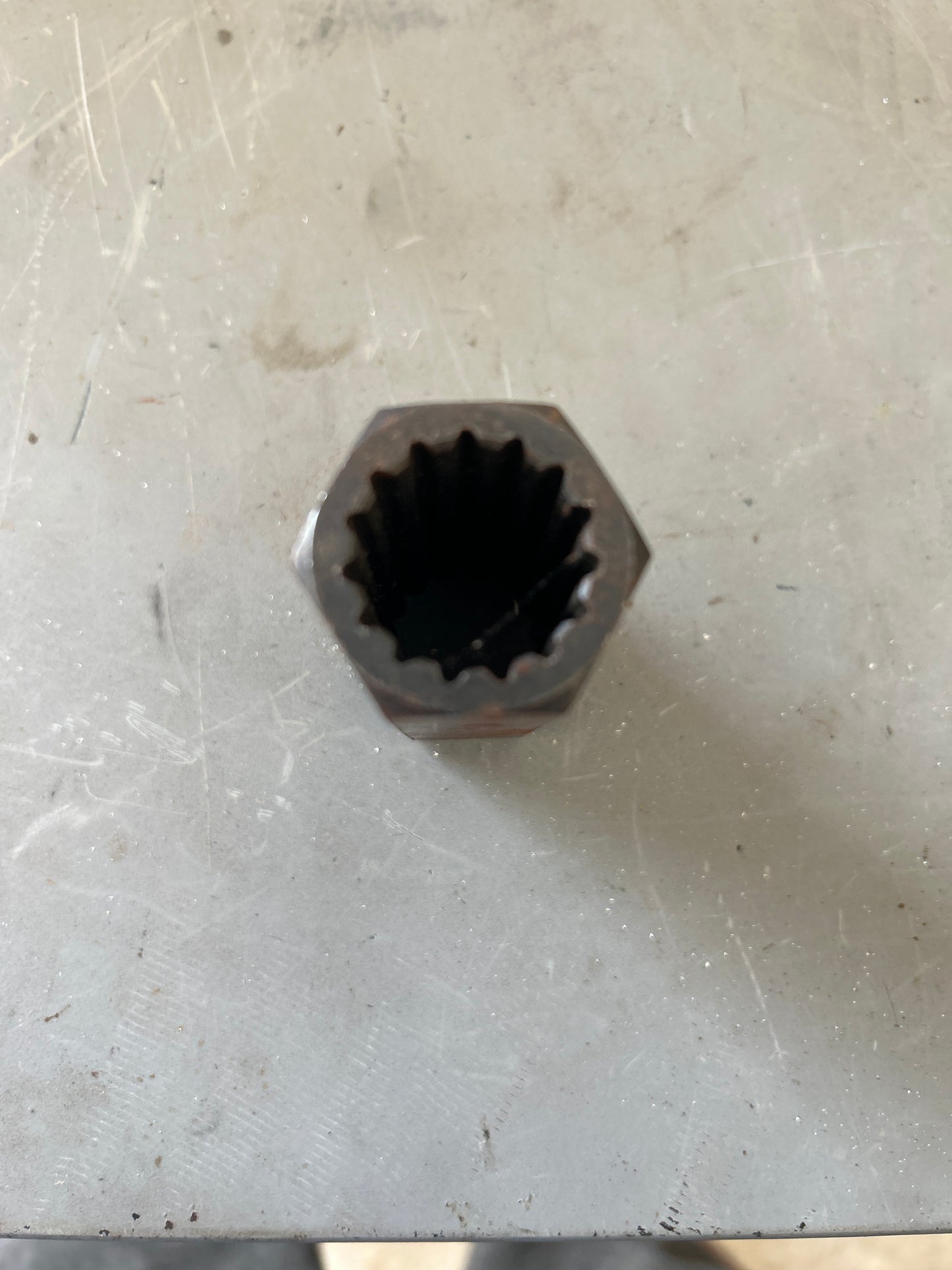 Mercury v8 lower unit tool