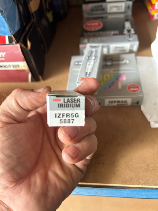 NGK ZZFR5F 7558 spark plug