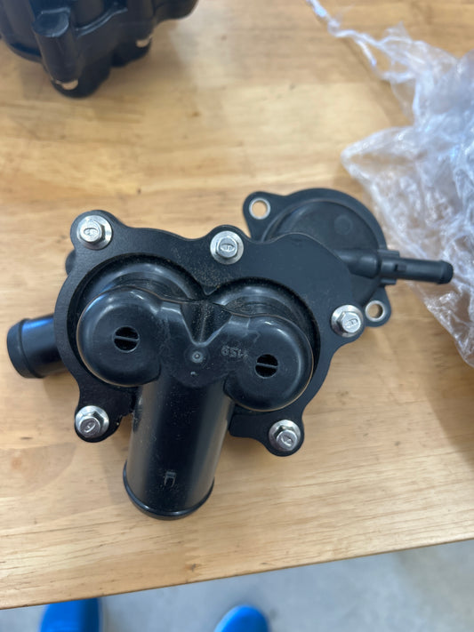 Thermostat V12