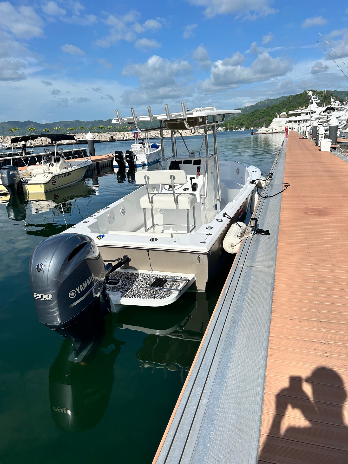 2023 Custom 21 Center Console