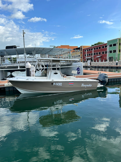 2023 Custom 21 Center Console