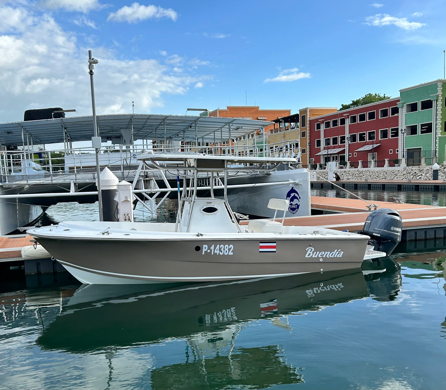 2023 Custom 21 Center Console