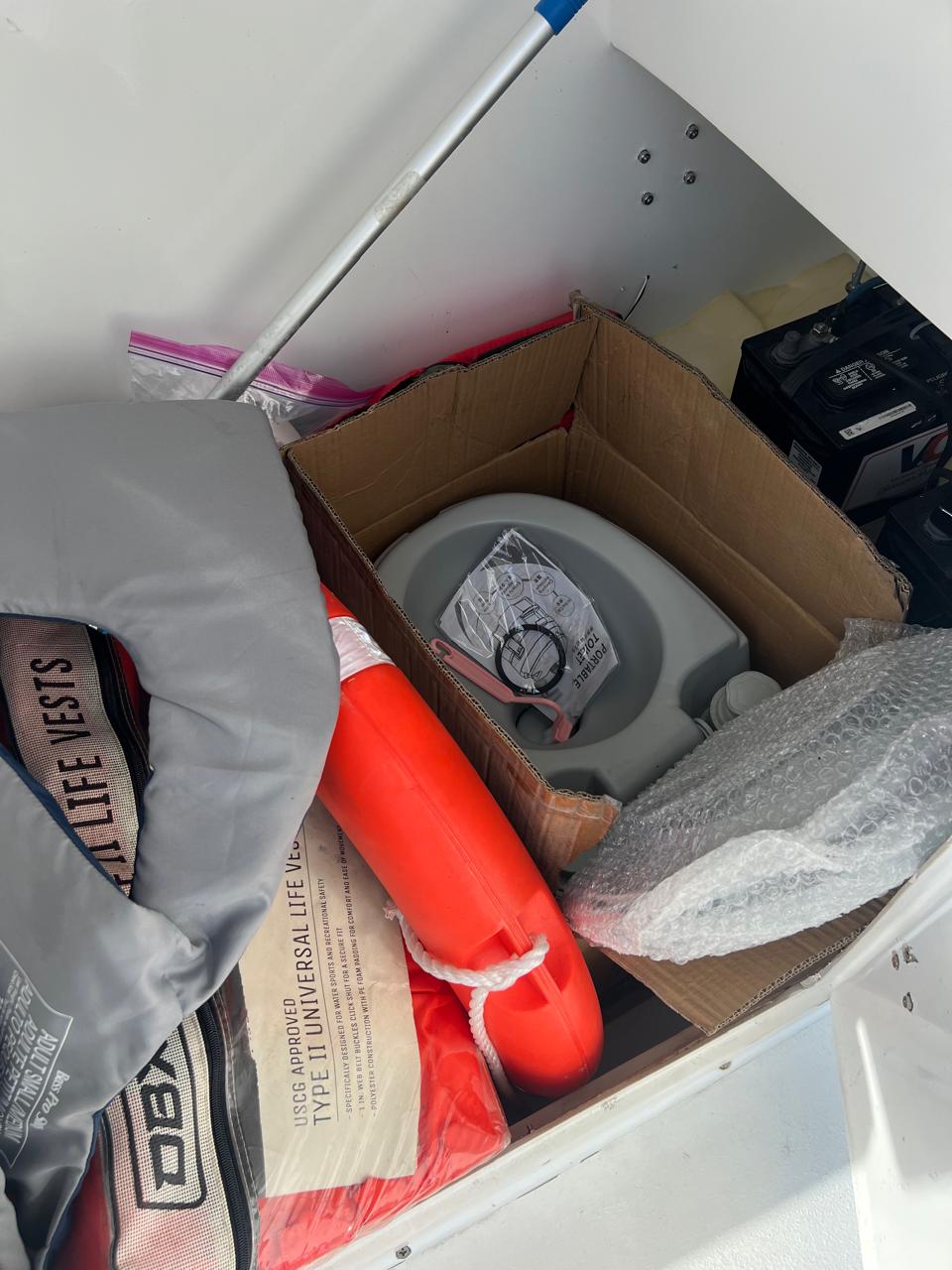2023 Custom 21 Center Console