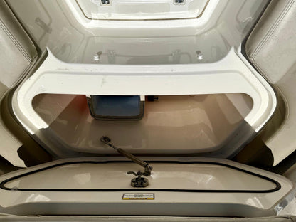 2013 Boston Whaler 230 Outrage