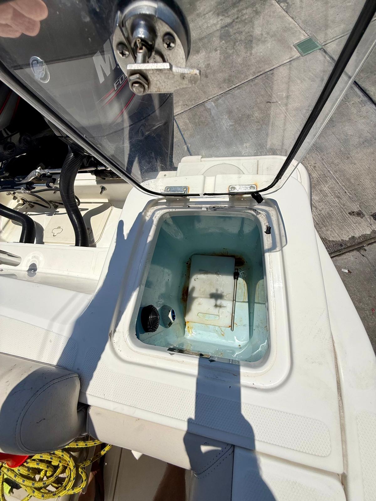 2013 Boston Whaler 230 Outrage