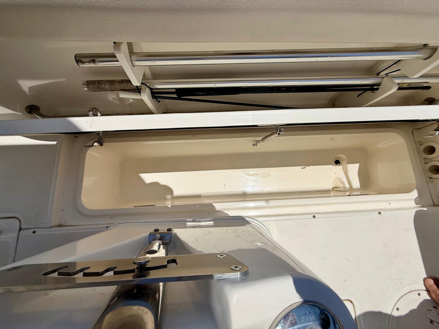 2013 Boston Whaler 230 Outrage
