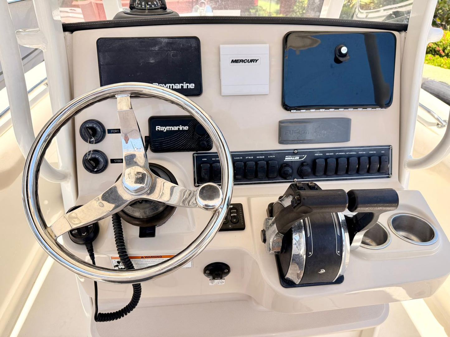 2013 Boston Whaler 230 Outrage